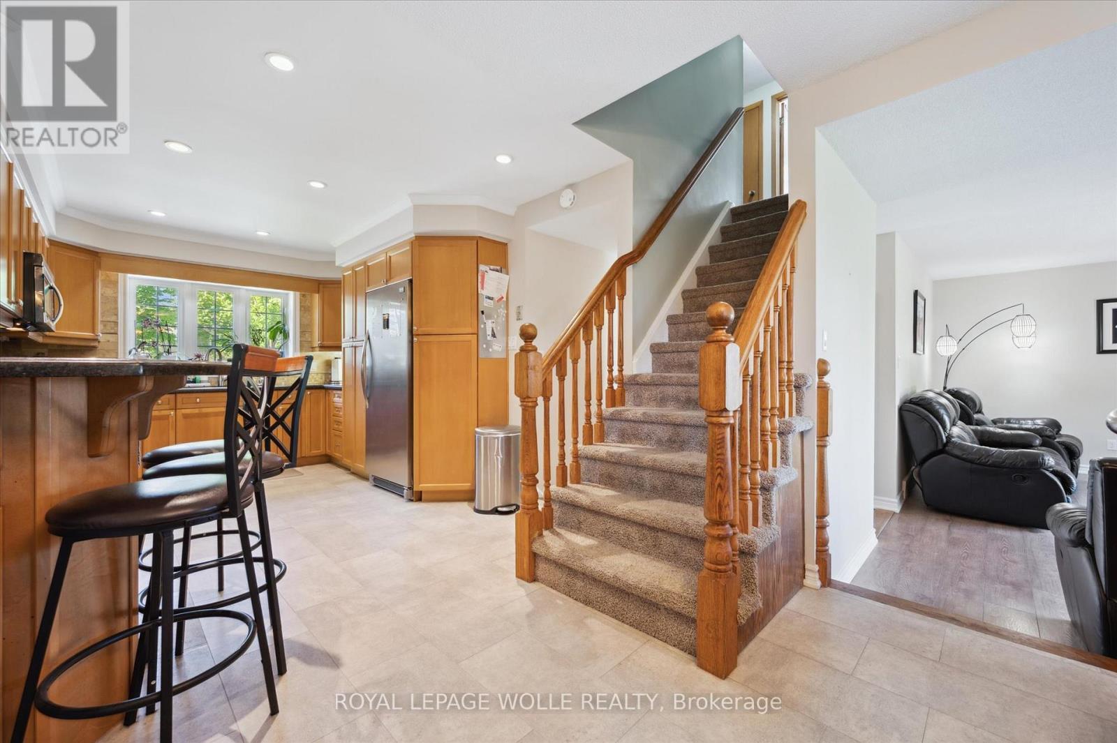 












31 DRIFTWOOD PLACE

,
Kitchener,




Ontario
N2N1W3

