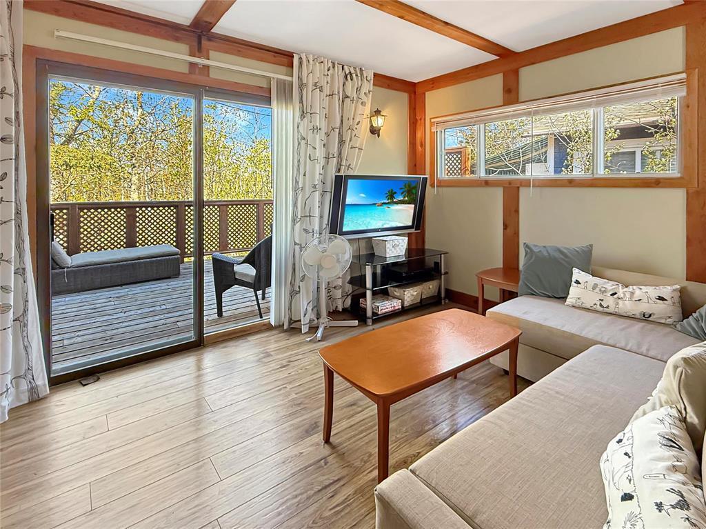 












68 4th Street S

,
Clear Lake,




Manitoba
R0J1N0

