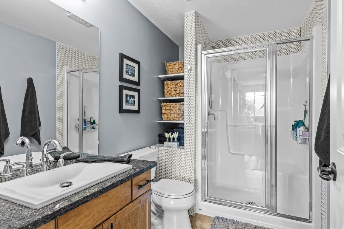 









3739


Casorso

Road, 111,
Kelowna,




BC
V1W 5E8

