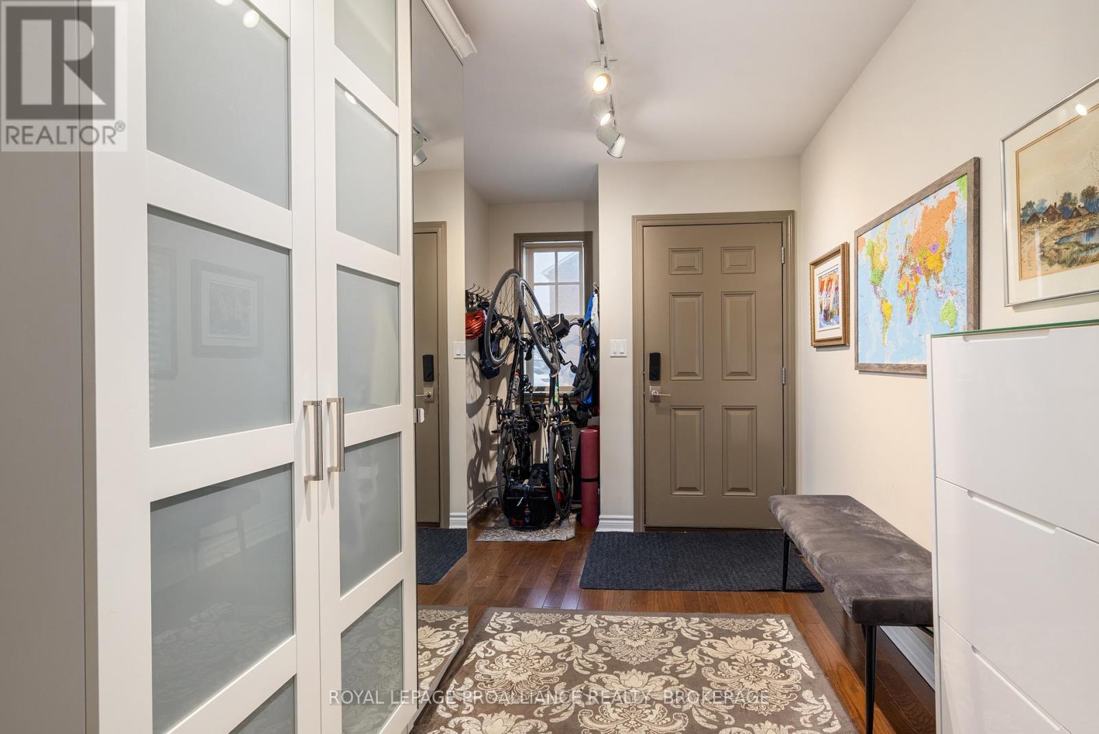 












300 WELLINGTON STREET

,
Kingston (East of Sir John A. Blvd),




Ontario
K7K2Z3

