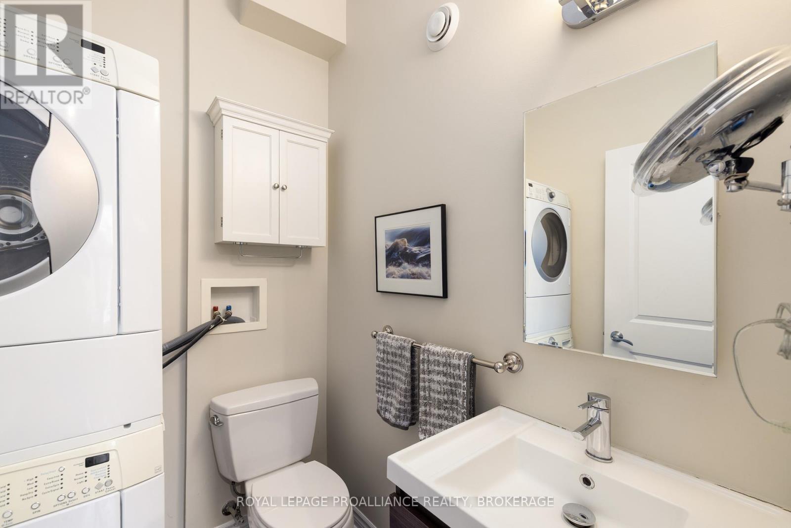 












300 WELLINGTON STREET

,
Kingston (East of Sir John A. Blvd),




Ontario
K7K2Z3

