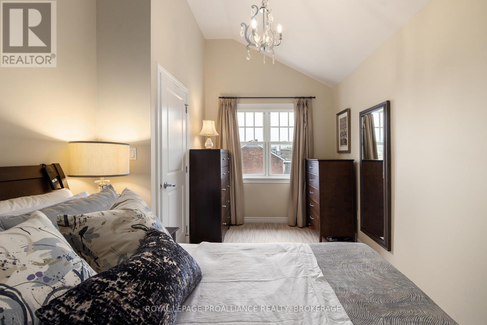 












300 WELLINGTON STREET

,
Kingston (East of Sir John A. Blvd),




Ontario
K7K2Z3

