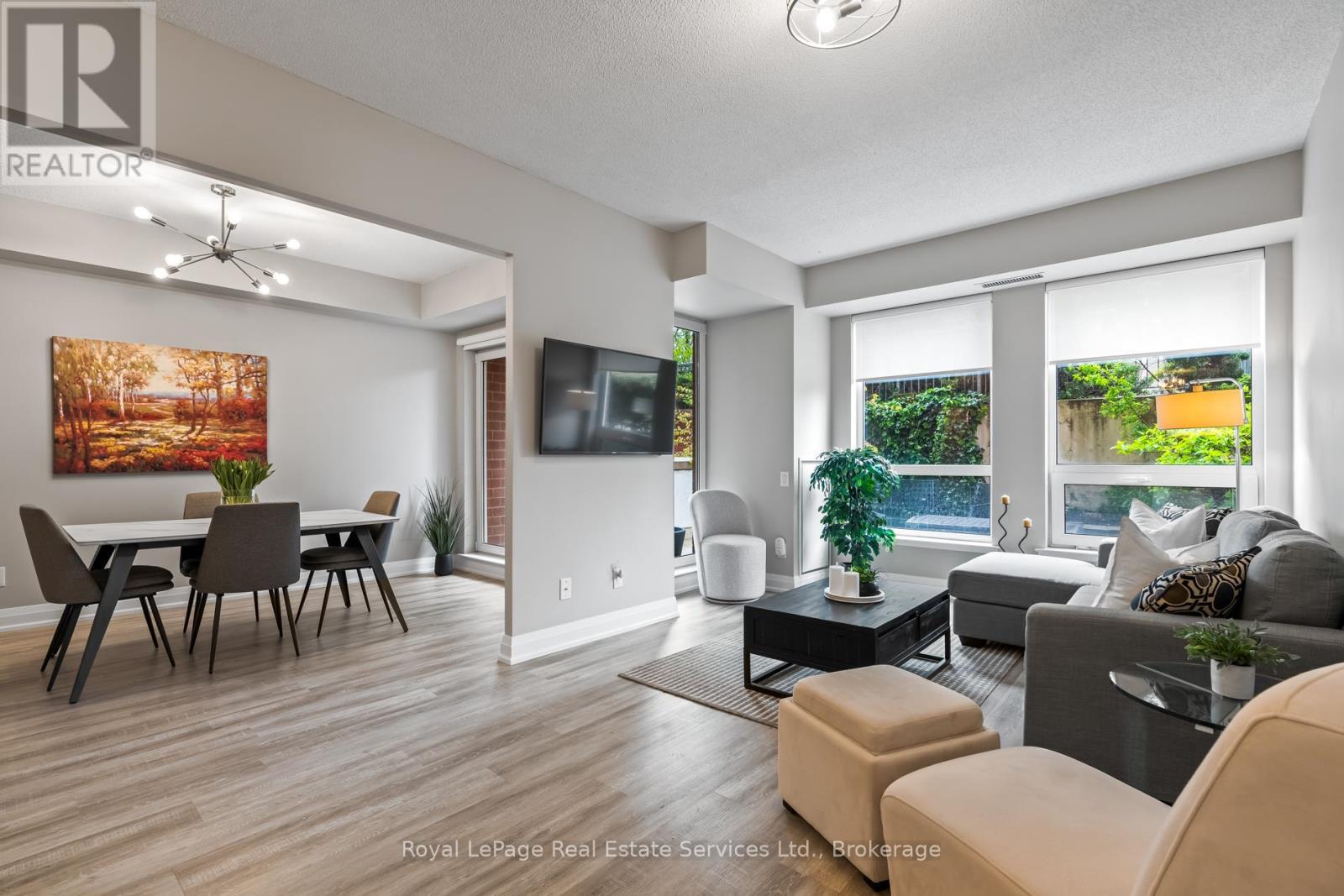 












105 - 60 OLD MILL ROAD

,
Oakville (OO Old Oakville),




Ontario
L6J7V9

