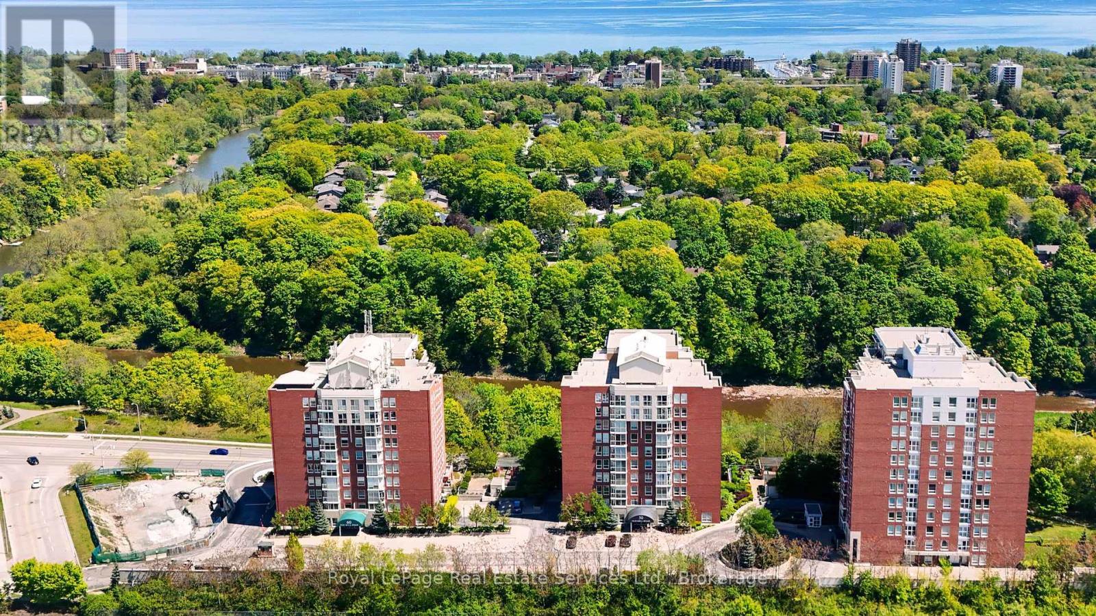 












105 - 60 OLD MILL ROAD

,
Oakville (OO Old Oakville),




Ontario
L6J7V9

