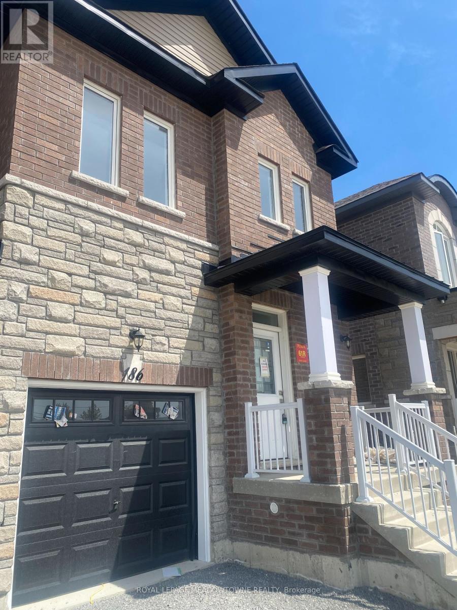 












186 SEGUIN STREET

,
Richmond Hill,




Ontario
L4E1N3

