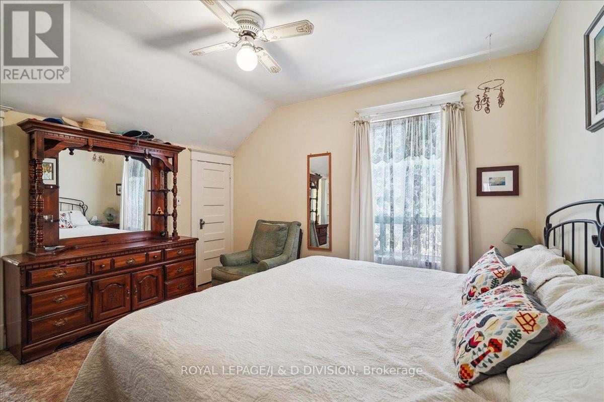 












172 BRIAR HILL AVENUE

,
Toronto,




Ontario
M4R1H9

