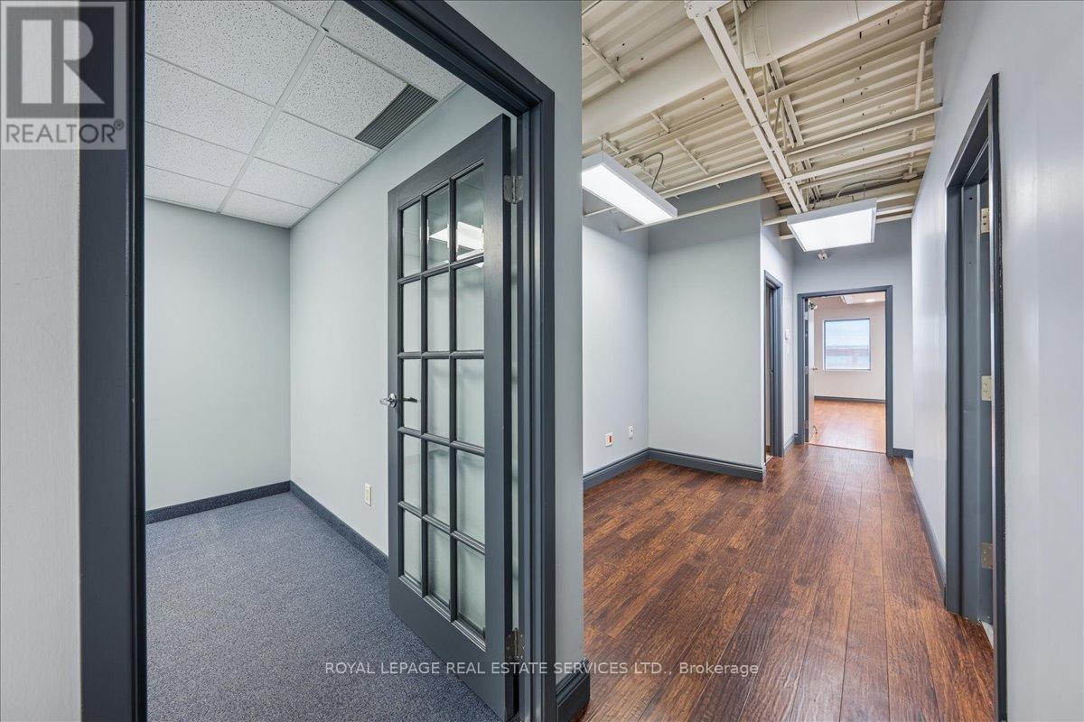 












6 - 355 HARRY WALKER PARKWAY

,
Newmarket,




Ontario
L3Y8V6

