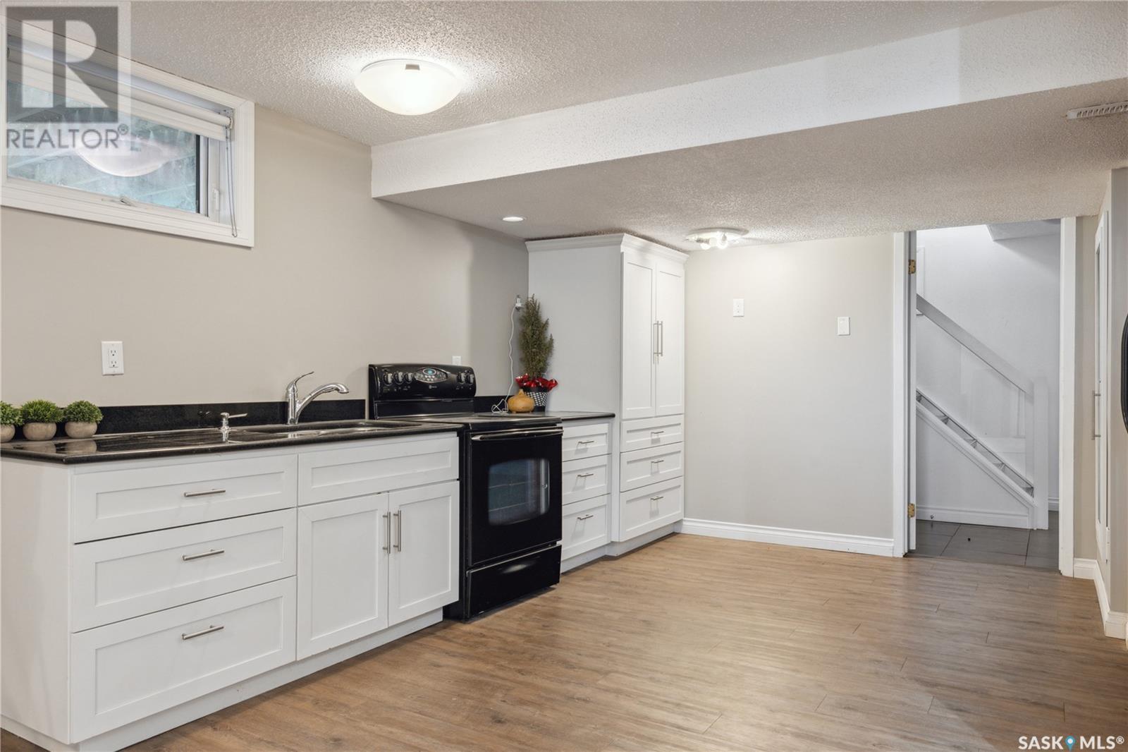 












11801 Hwy 48, Stutterheim Acreage

,
Edenwold Rm No. 158,




Saskatchewan
S4L5B1

