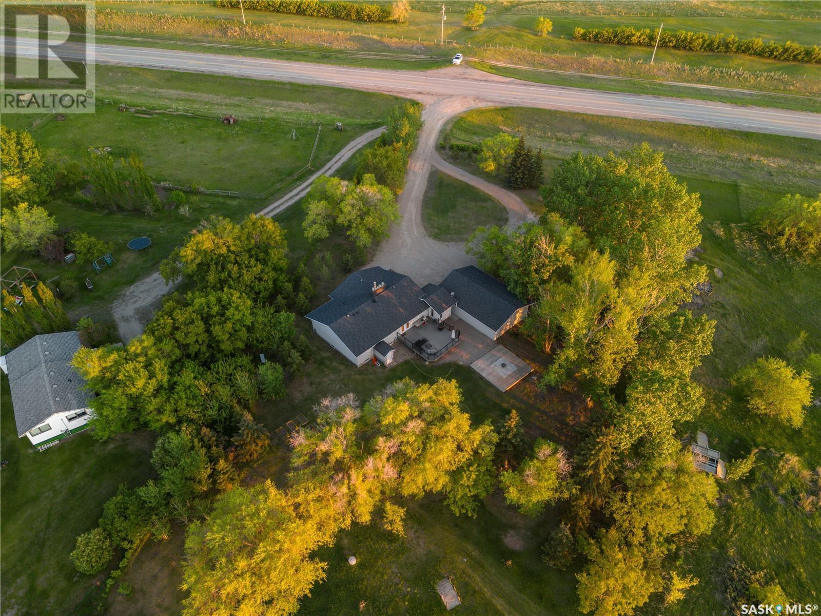 












11801 Hwy 48, Stutterheim Acreage

,
Edenwold Rm No. 158,




Saskatchewan
S4L5B1

