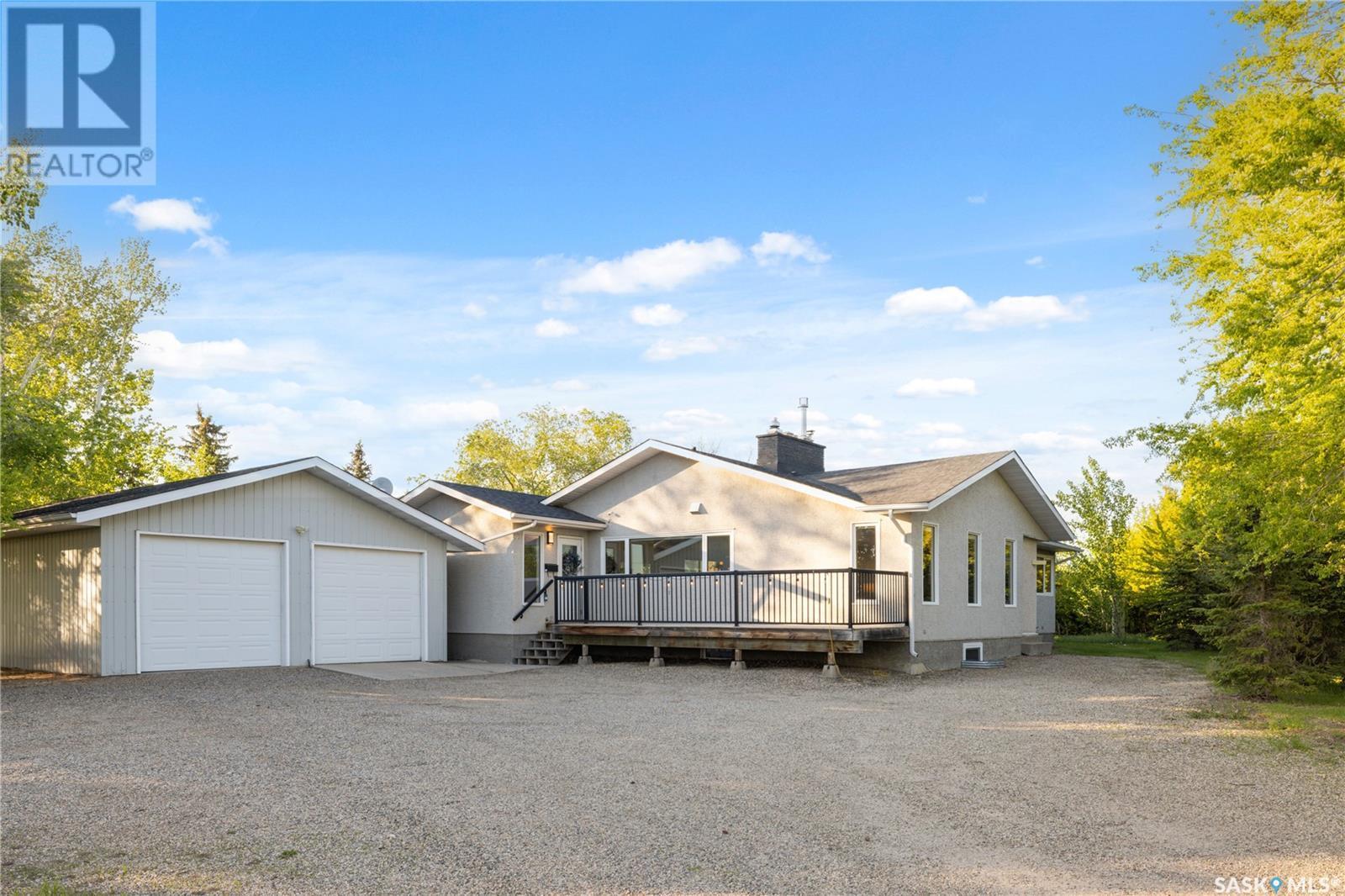 












11801 Hwy 48, Stutterheim Acreage

,
Edenwold Rm No. 158,




Saskatchewan
S4L5B1

