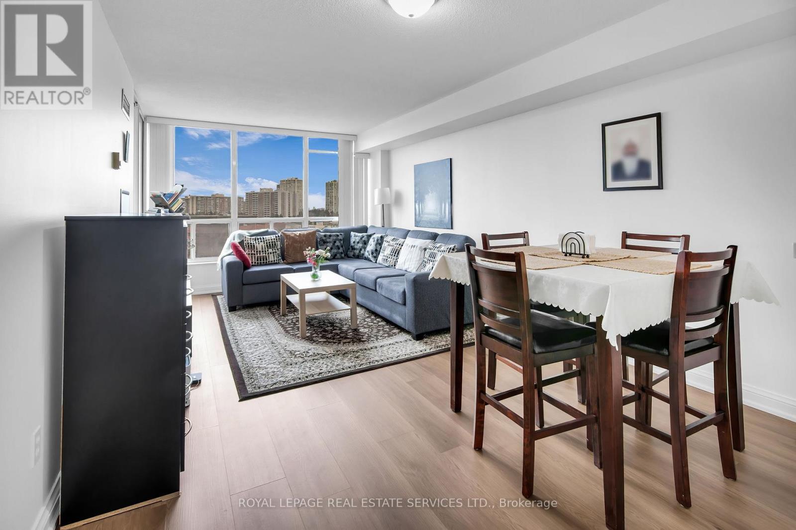 












708 - 24 HANOVER ROAD

,
Brampton,




Ontario
L6S5K8

