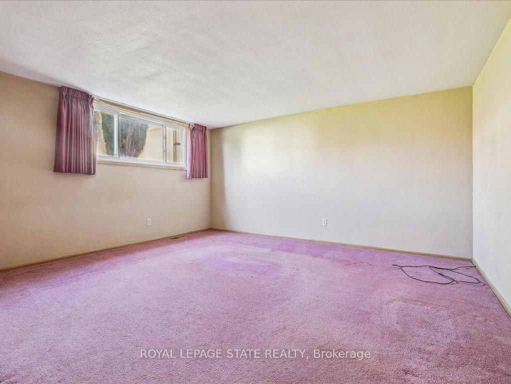 









108


Nash

Road South,
Hamilton,




ON
L8K 4J7

