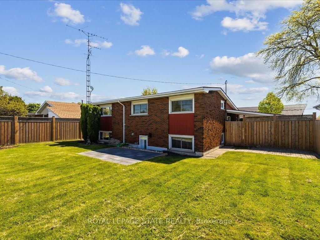 









108


Nash

Road South,
Hamilton,




ON
L8K 4J7

