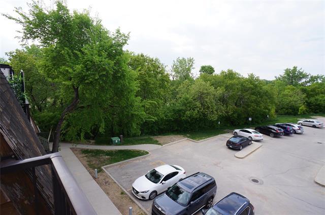 









1710


Henderson

HWY, 308,
Winnipeg,




MB
R2G 1N7

