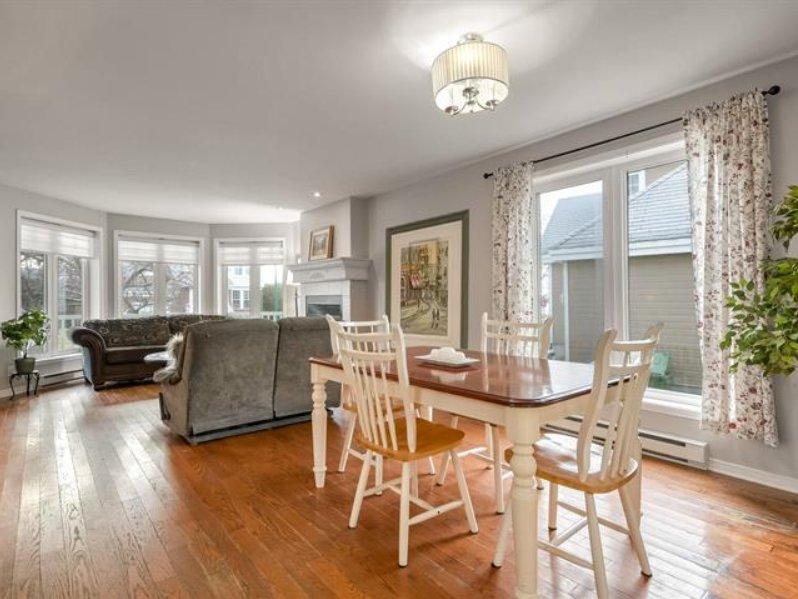 









5


Rue du Boisé

,
Lachute,




QC
J8H4N4

