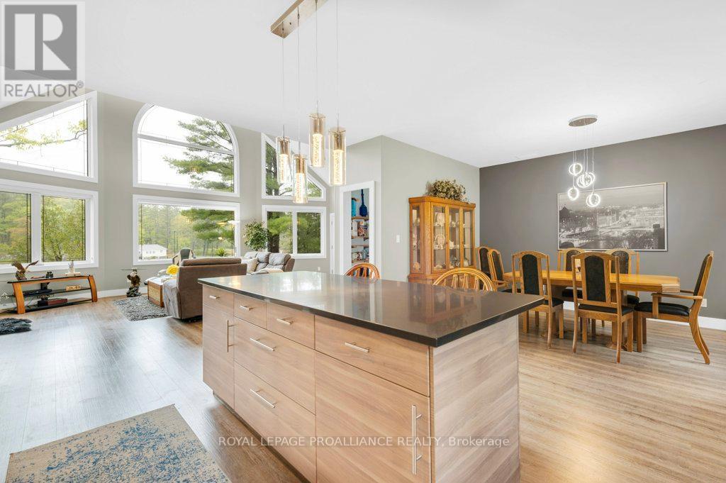












1071 PINE PATH LANE

,
North Frontenac (Frontenac North),




Ontario
K0H1J0

