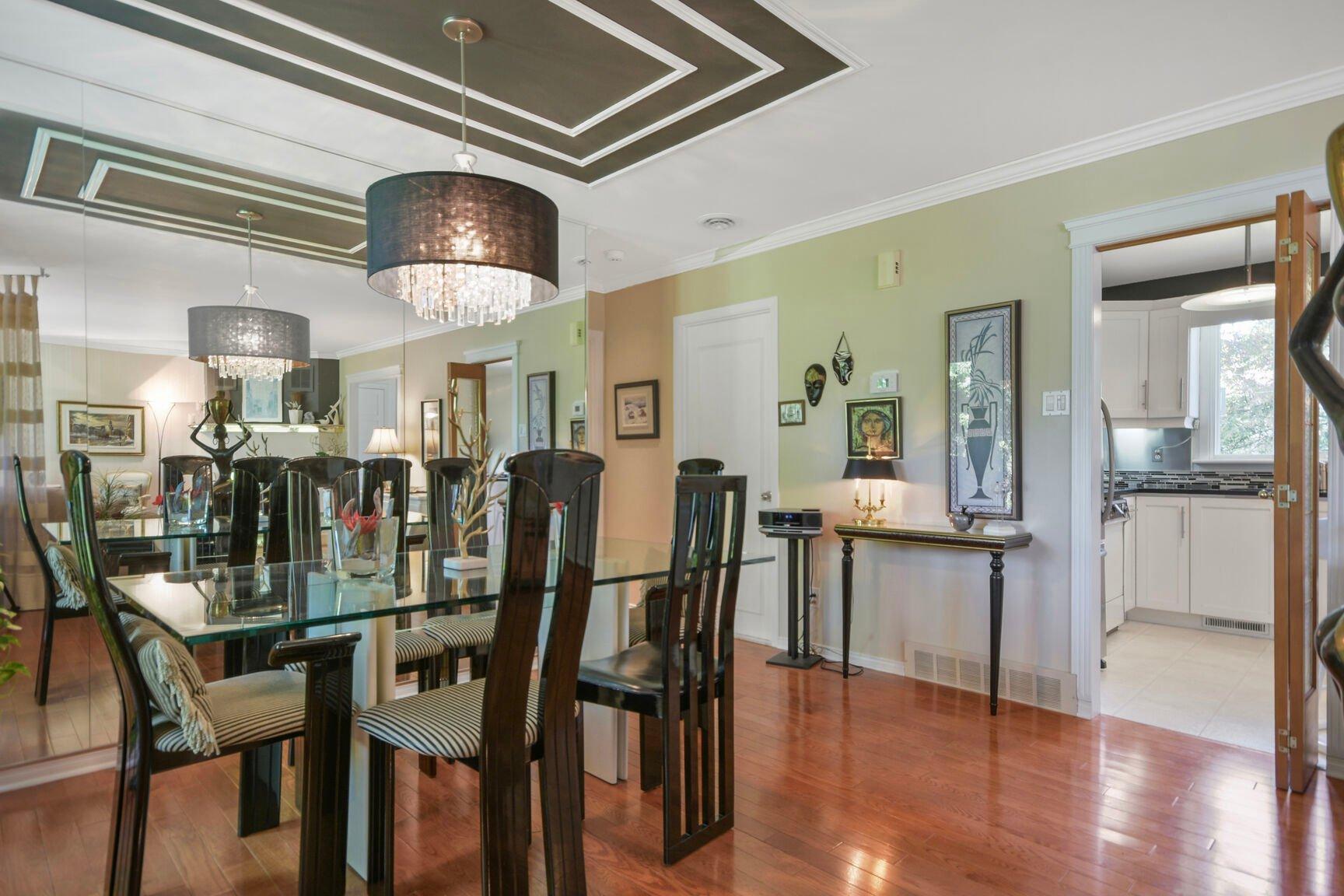 









3516


Rue Isabelle

,
Laval (Fabreville),




QC
H7P3N6

