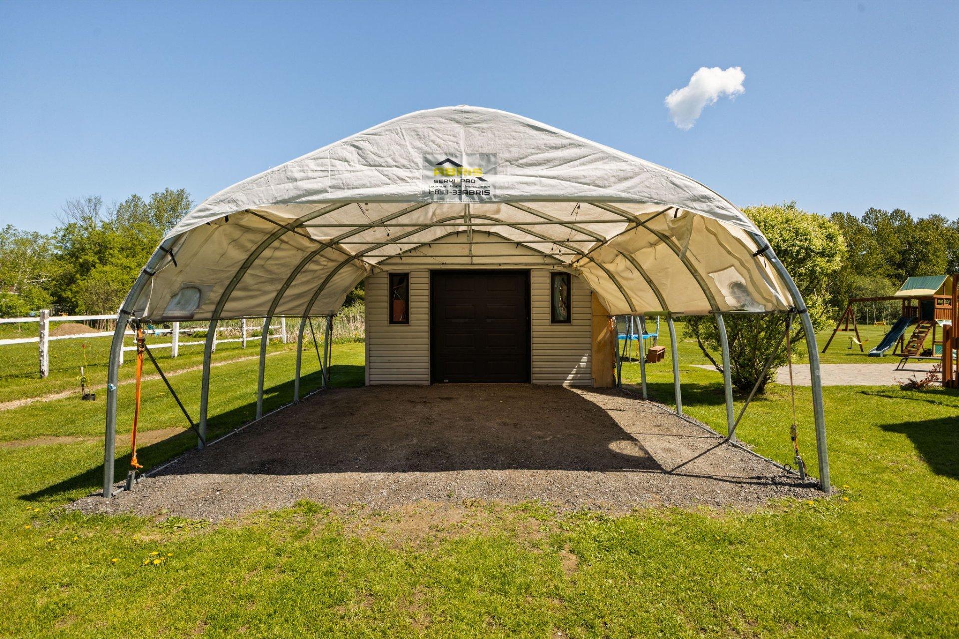 









7


Imp. de Charlesbourg

,
Cantley,




QC
J8V3M7

