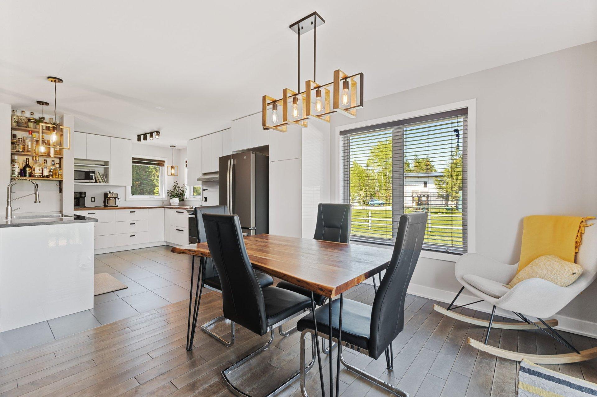 









7


Imp. de Charlesbourg

,
Cantley,




QC
J8V3M7

