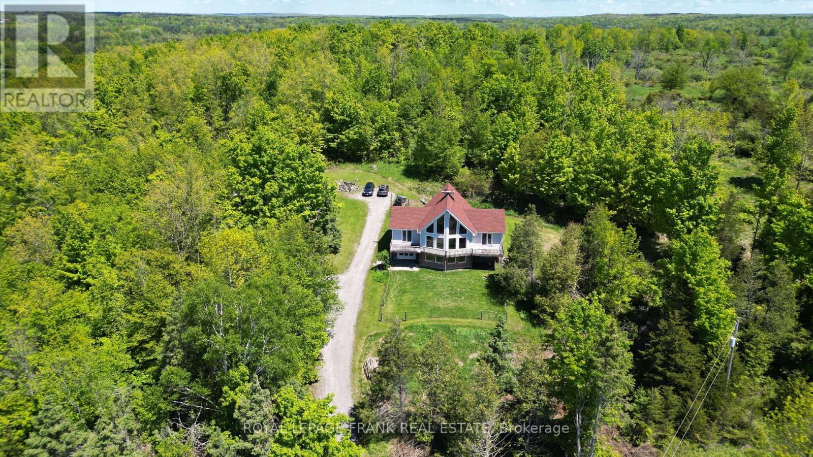 












884 CENTRE LINE ROAD

,
Marmora and Lake (Marmora Ward),




Ontario
K0K2M0

