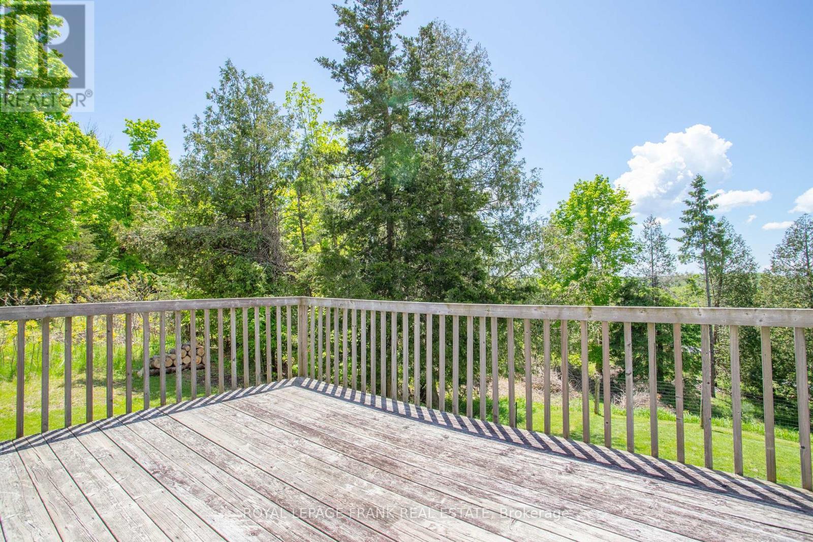 












884 CENTRE LINE ROAD

,
Marmora and Lake (Marmora Ward),




Ontario
K0K2M0

