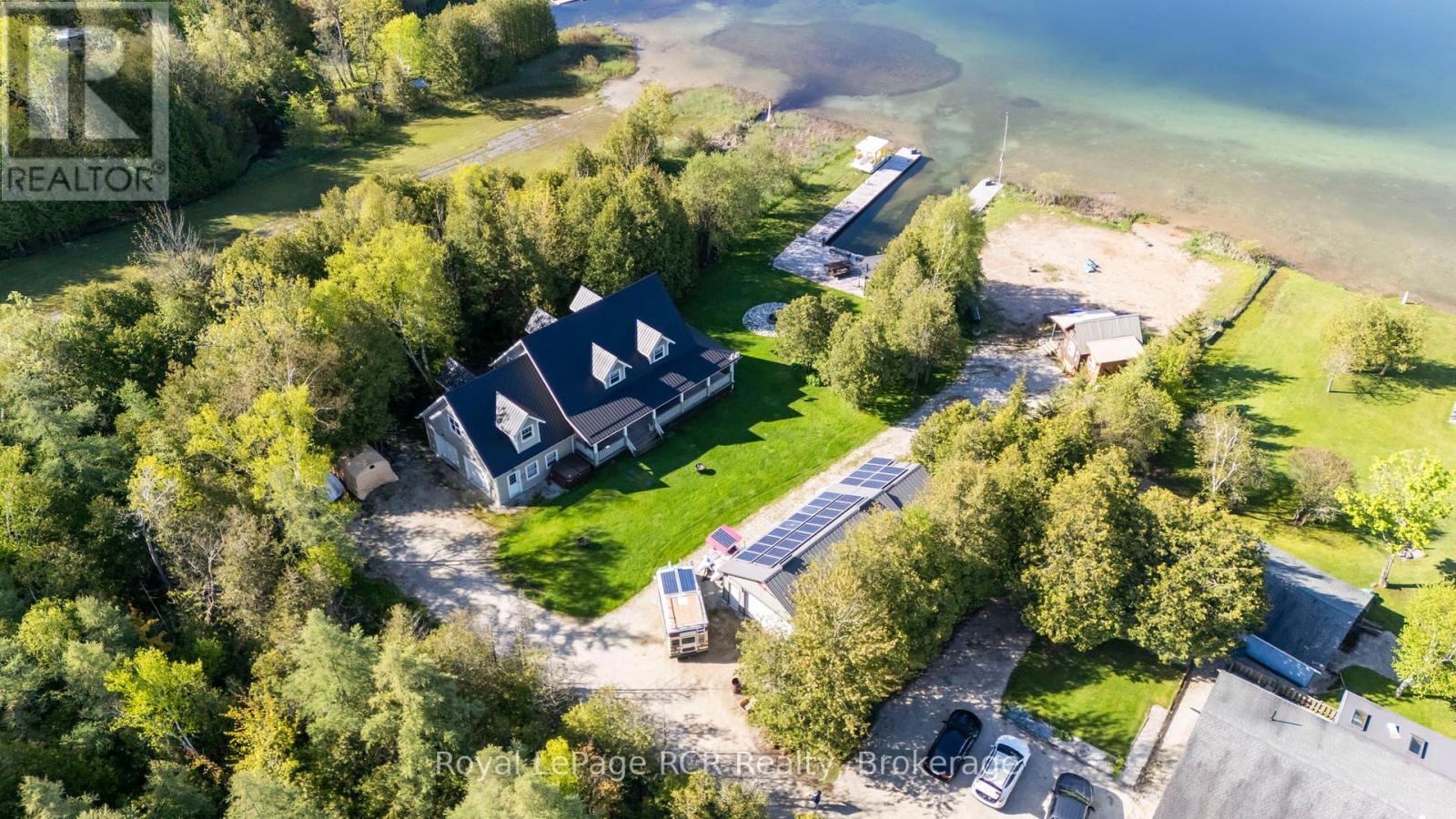 












149 GLENDALE AIRPORT ROAD

,
Chatsworth,




Ontario
N0H1R0

