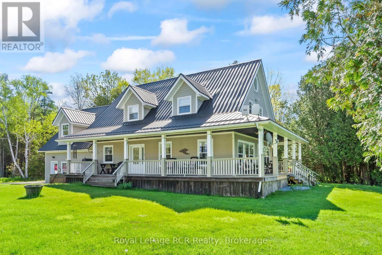 












149 GLENDALE AIRPORT ROAD

,
Chatsworth,




Ontario
N0H1R0

