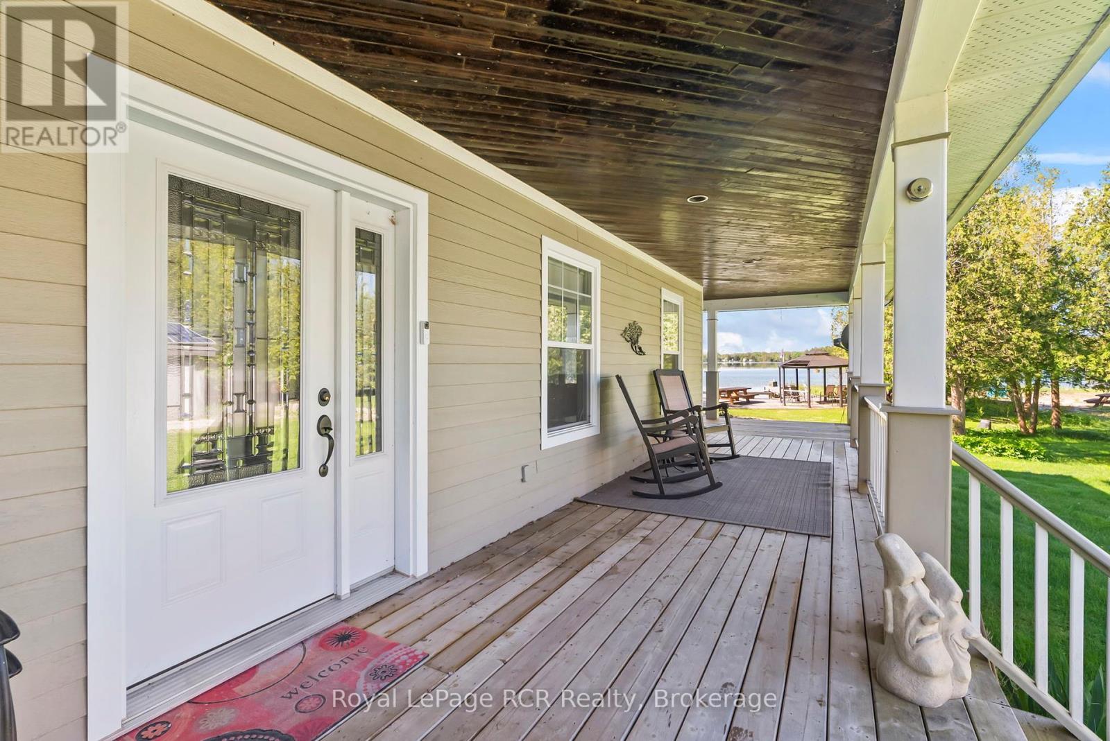 












149 GLENDALE AIRPORT ROAD

,
Chatsworth,




Ontario
N0H1R0

