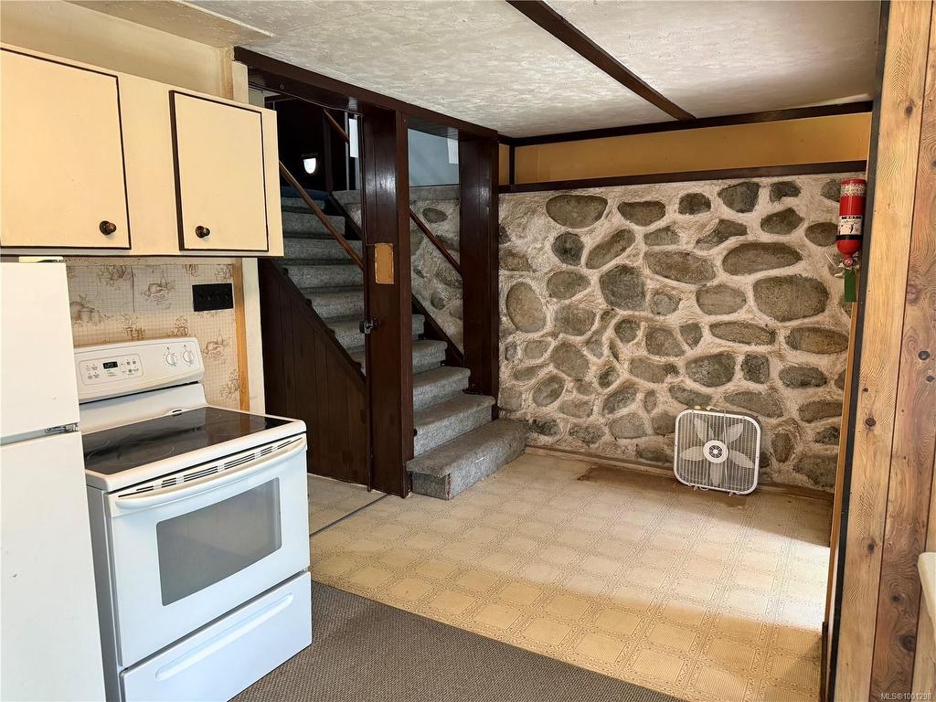 









6756


Doumont

Rd,
Nanaimo,




BC
V9T 6H1

