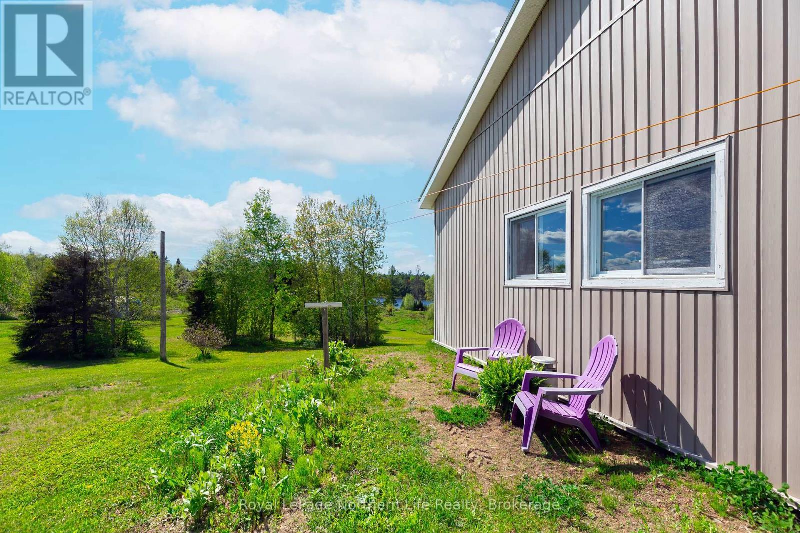 












81 BEAR LAKE ROAD

,
West Nipissing (Verner),




Ontario
P0H2M0

