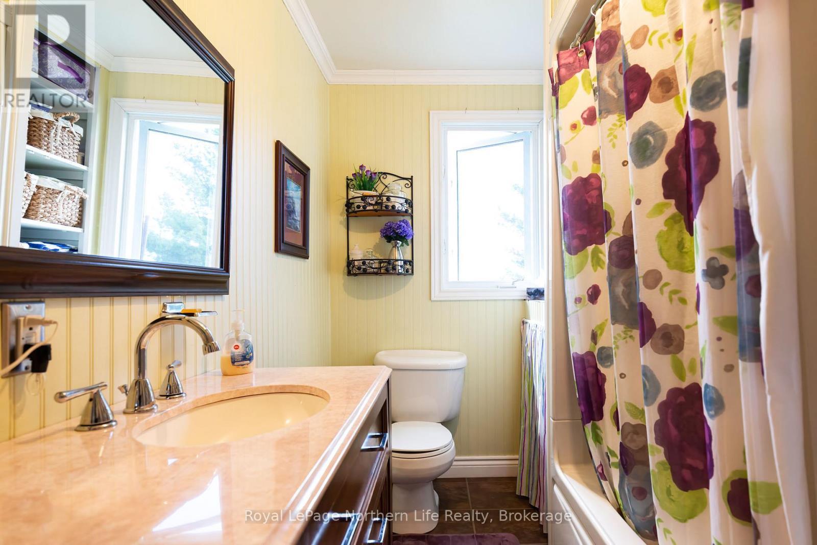 












81 BEAR LAKE ROAD

,
West Nipissing (Verner),




Ontario
P0H2M0

