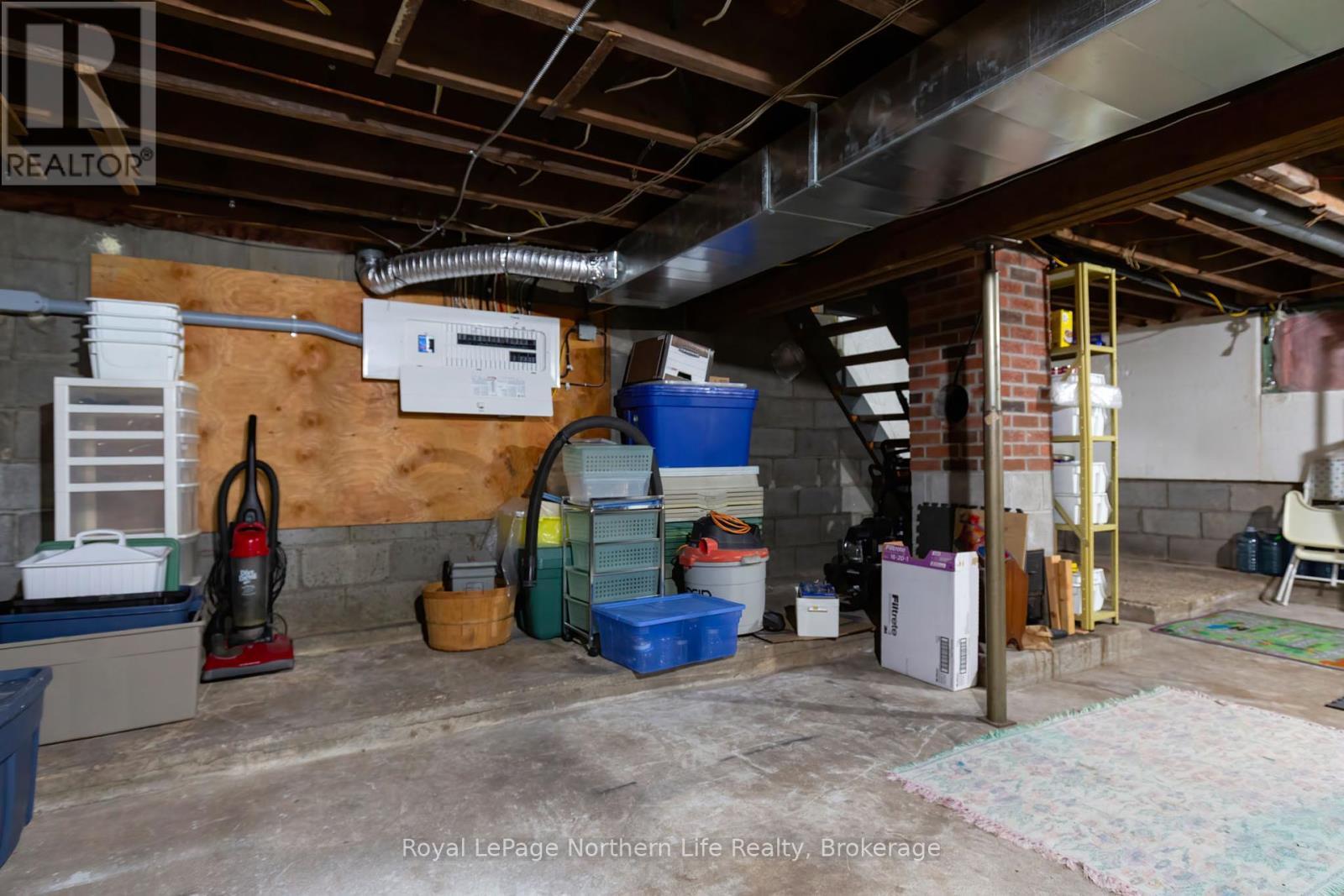 












81 BEAR LAKE ROAD

,
West Nipissing (Verner),




Ontario
P0H2M0

