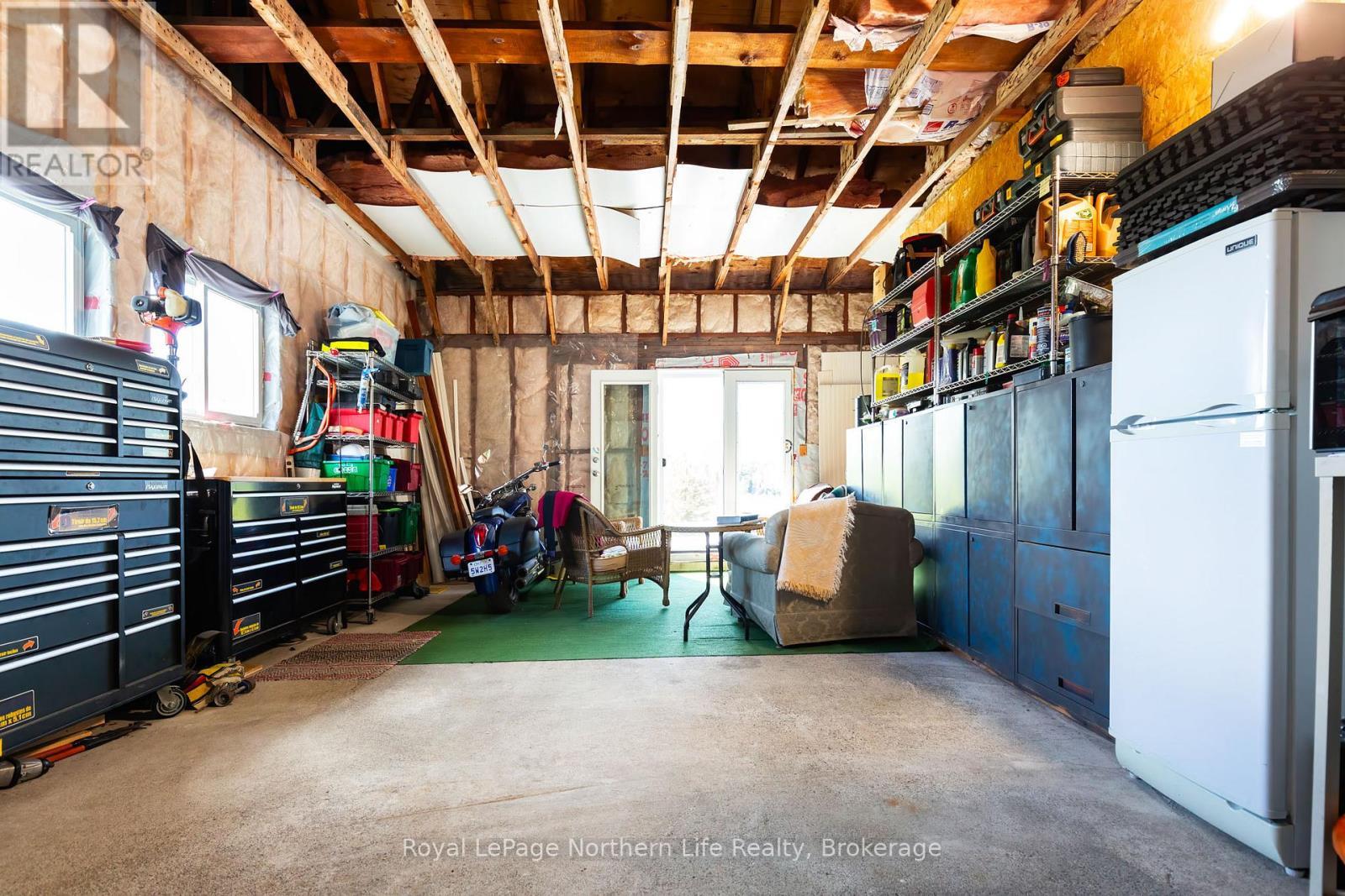 












81 BEAR LAKE ROAD

,
West Nipissing (Verner),




Ontario
P0H2M0

