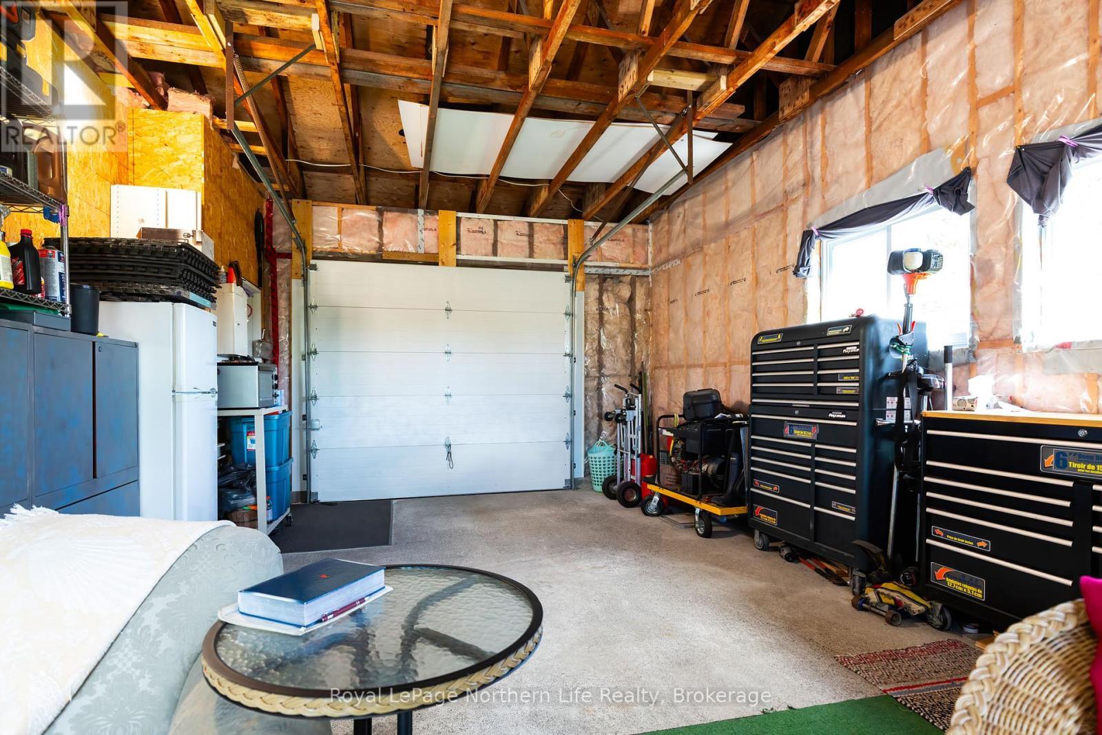 












81 BEAR LAKE ROAD

,
West Nipissing (Verner),




Ontario
P0H2M0

