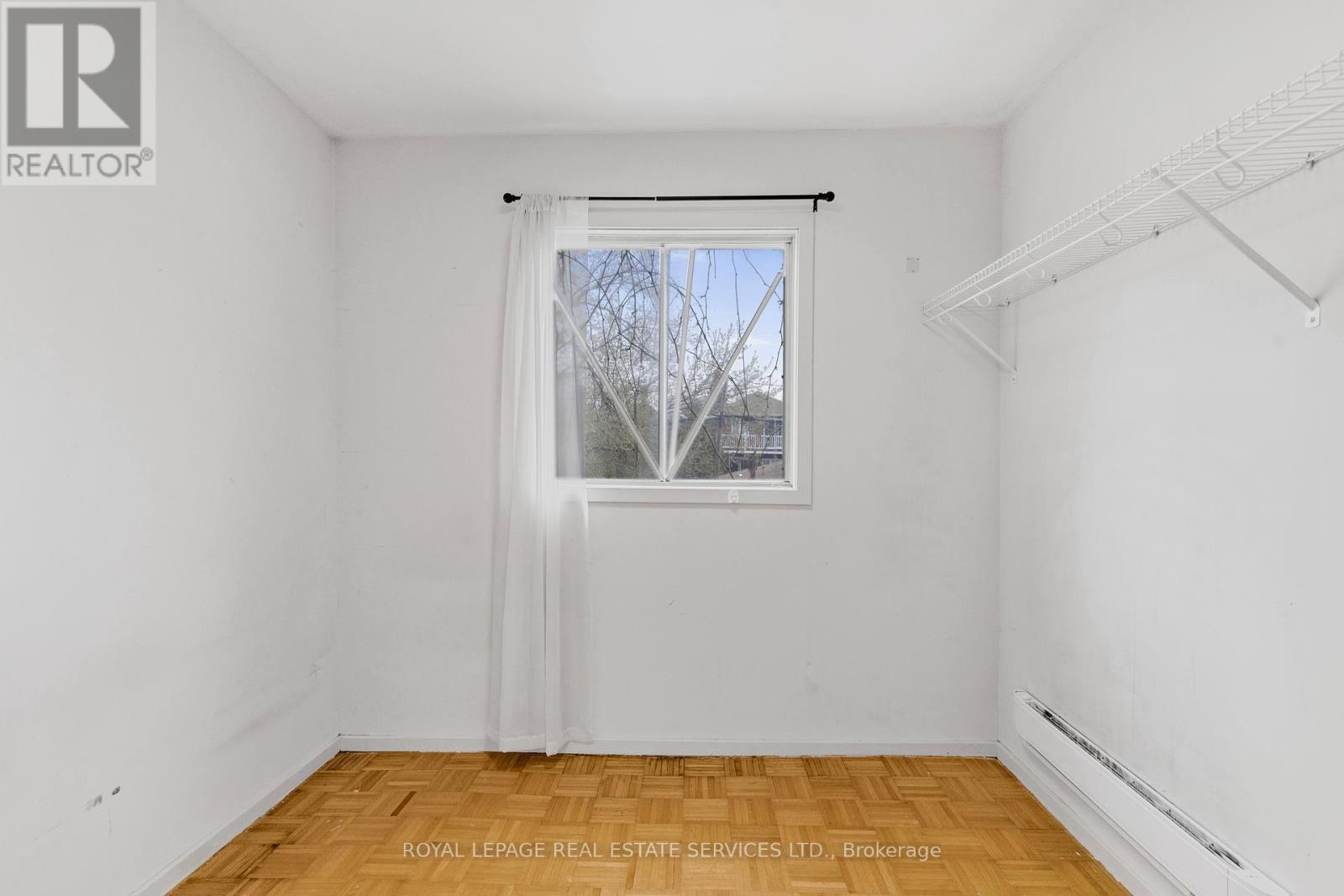 












195 ISLINGTON AVENUE

,
Toronto,




Ontario
M8V3B8

