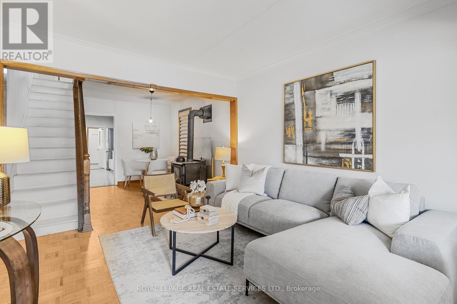 












195 ISLINGTON AVENUE

,
Toronto,




Ontario
M8V3B8

