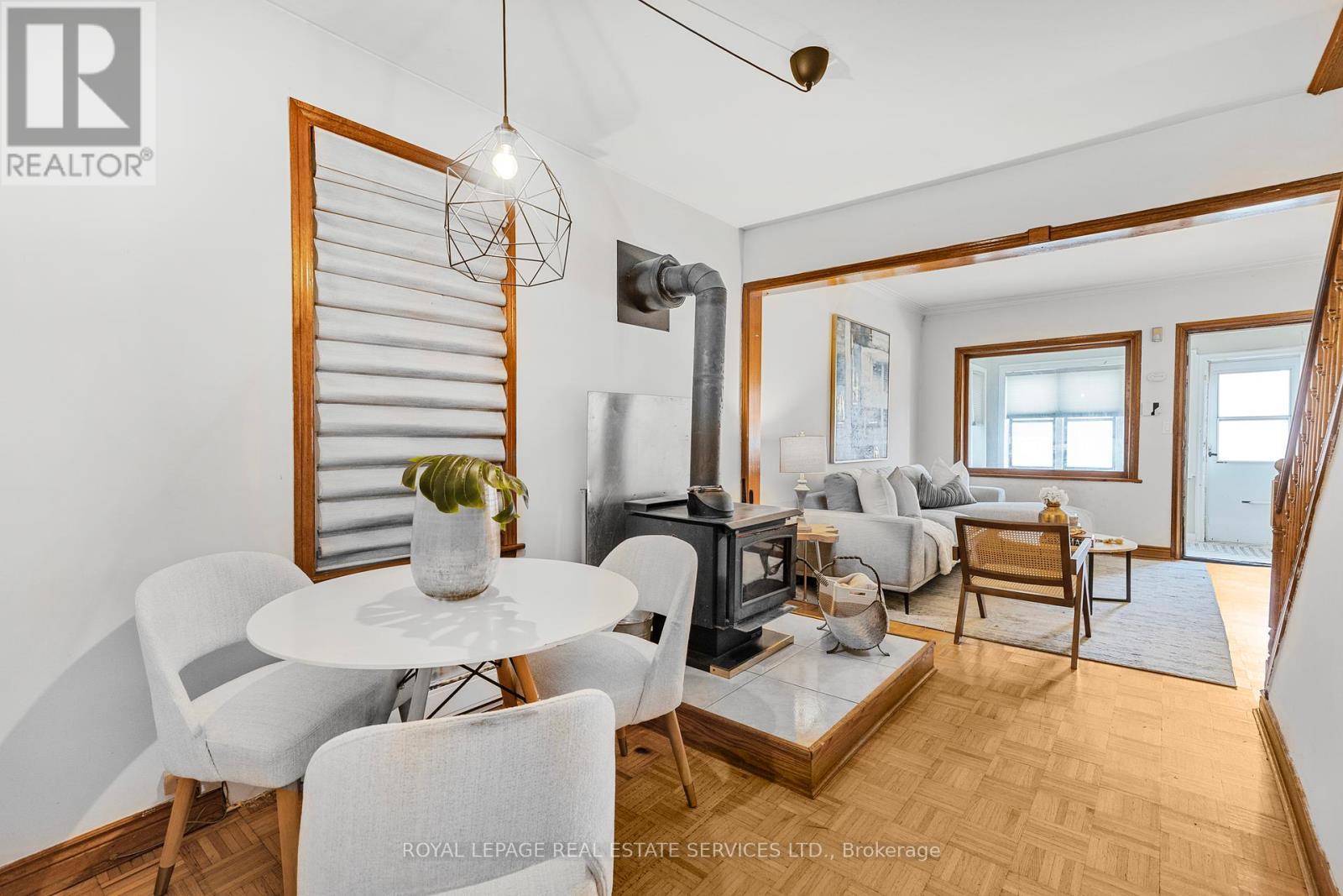 












195 ISLINGTON AVENUE

,
Toronto,




Ontario
M8V3B8

