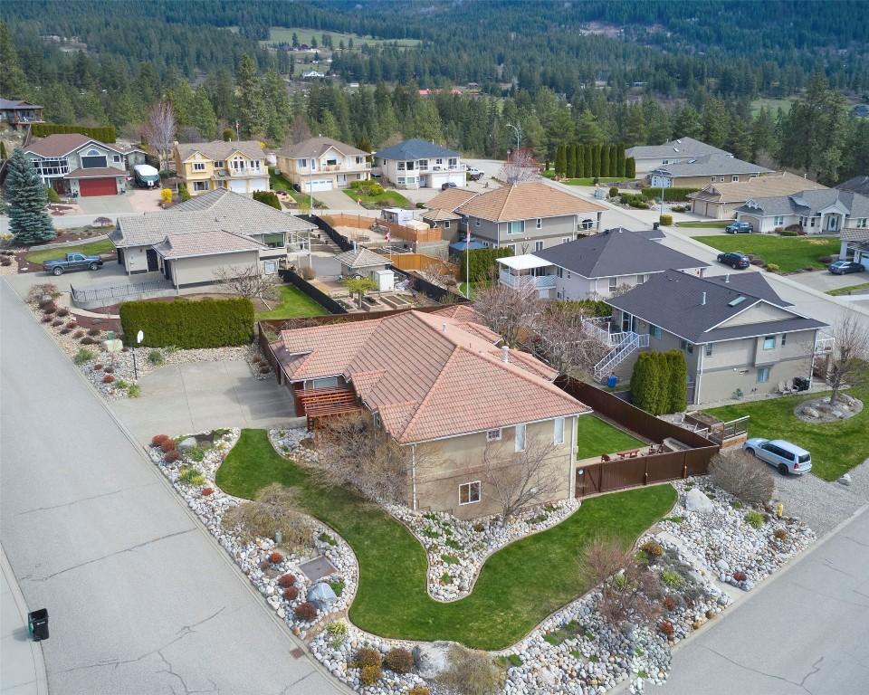 









335


Marmot

Court,
Vernon,




BC
V1B 2W8

