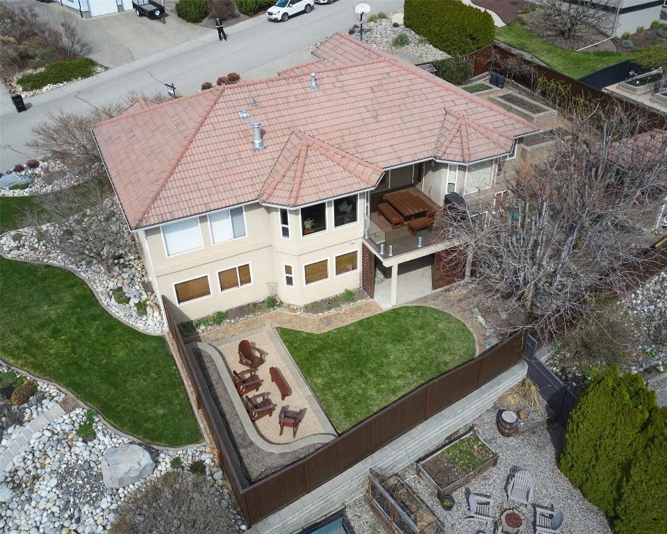 









335


Marmot

Court,
Vernon,




BC
V1B 2W8

