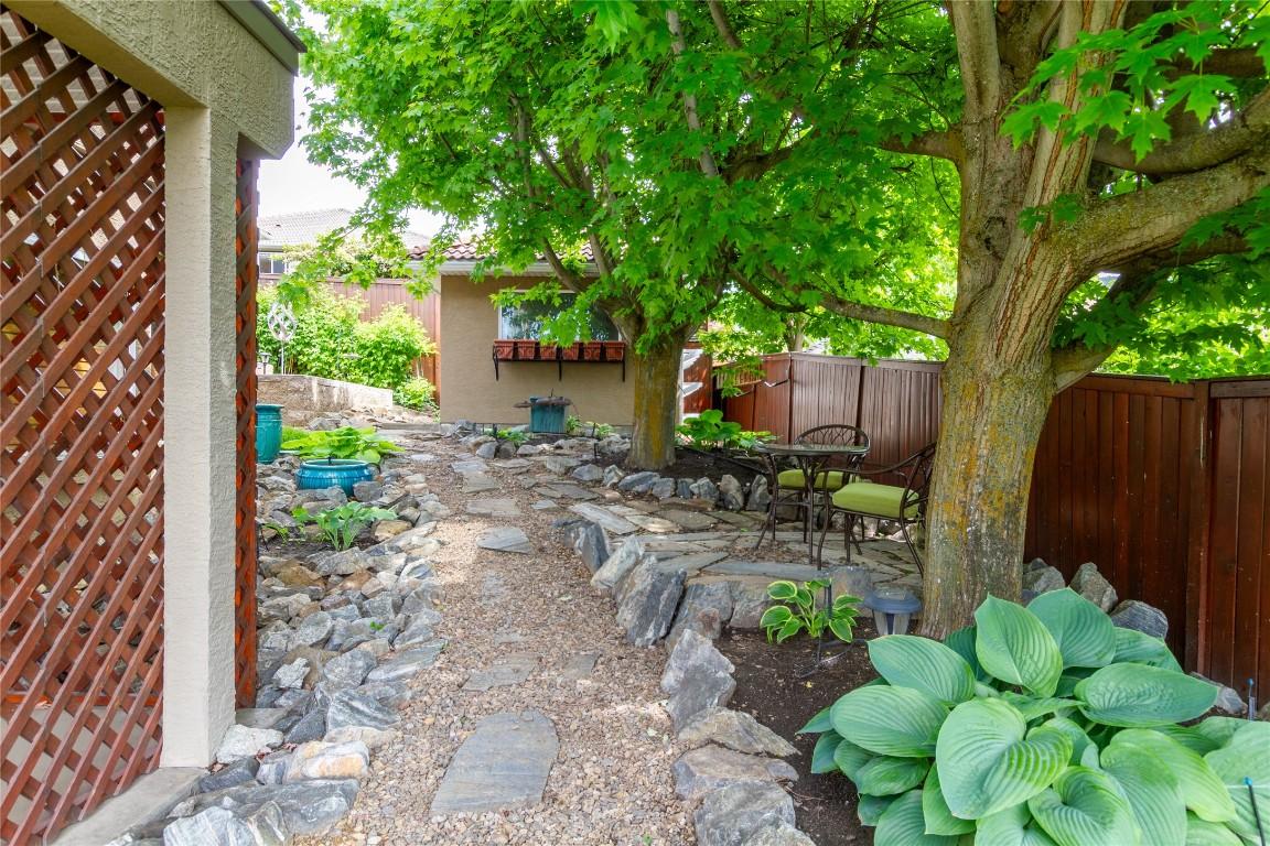 









335


Marmot

Court,
Vernon,




BC
V1B 2W8

