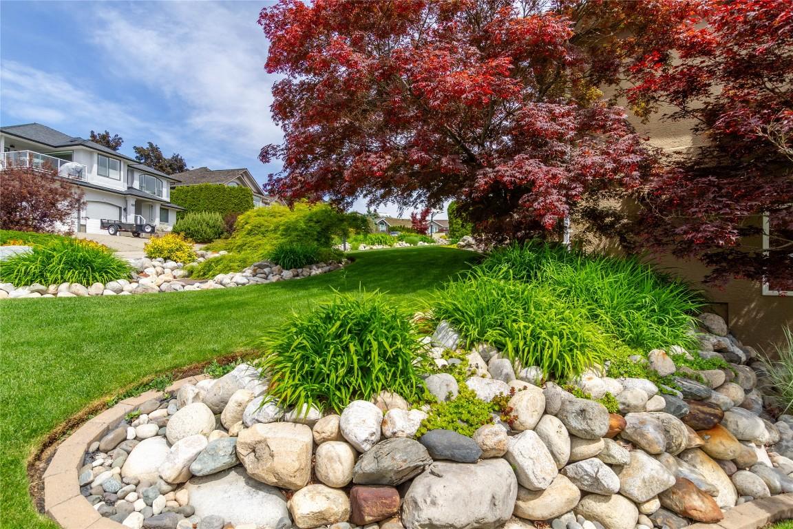 









335


Marmot

Court,
Vernon,




BC
V1B 2W8

