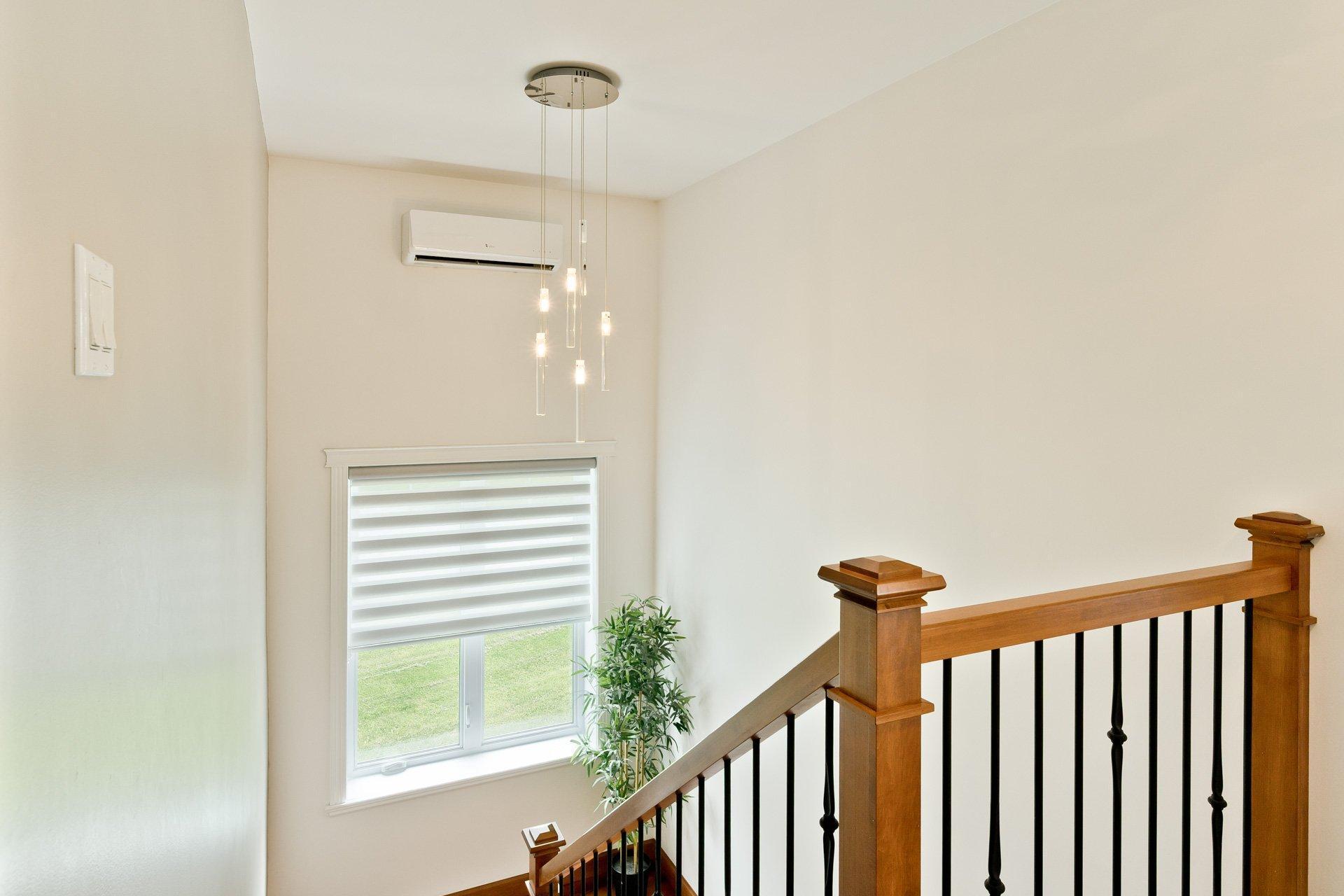 









11


Rue des Mésanges

,
Saint-François-Xavier-de-Brompton,




QC
J0B2V0

