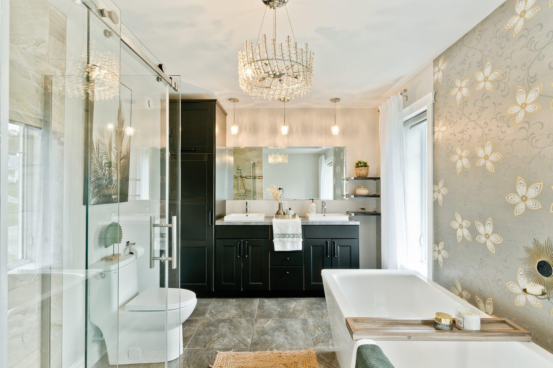 









11


Rue des Mésanges

,
Saint-François-Xavier-de-Brompton,




QC
J0B2V0

