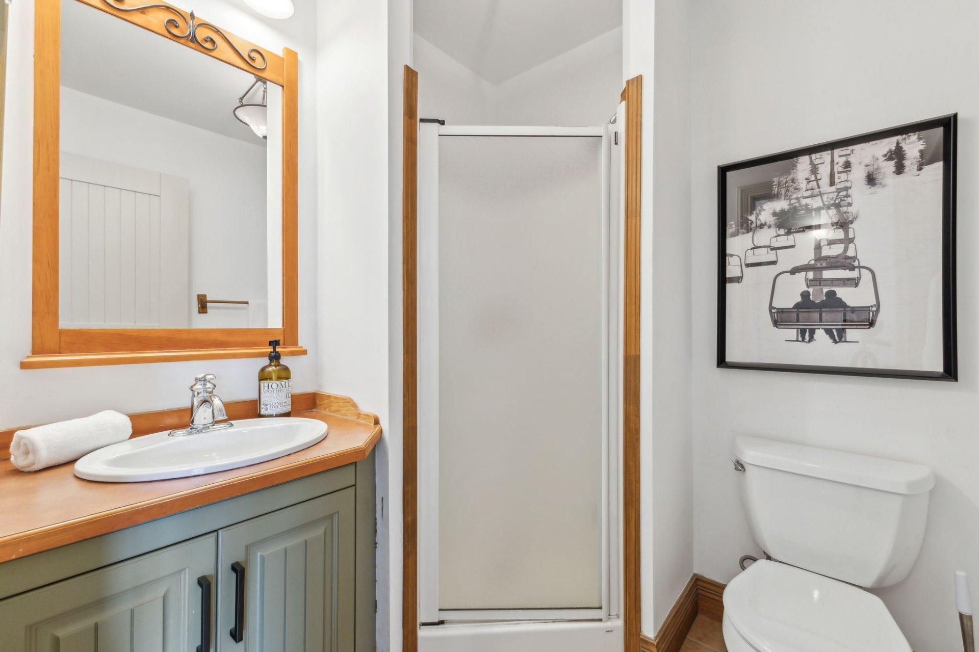 









234


Ch. de la Forêt

, 4,
Mont-Tremblant,




QC
J8E3K3

