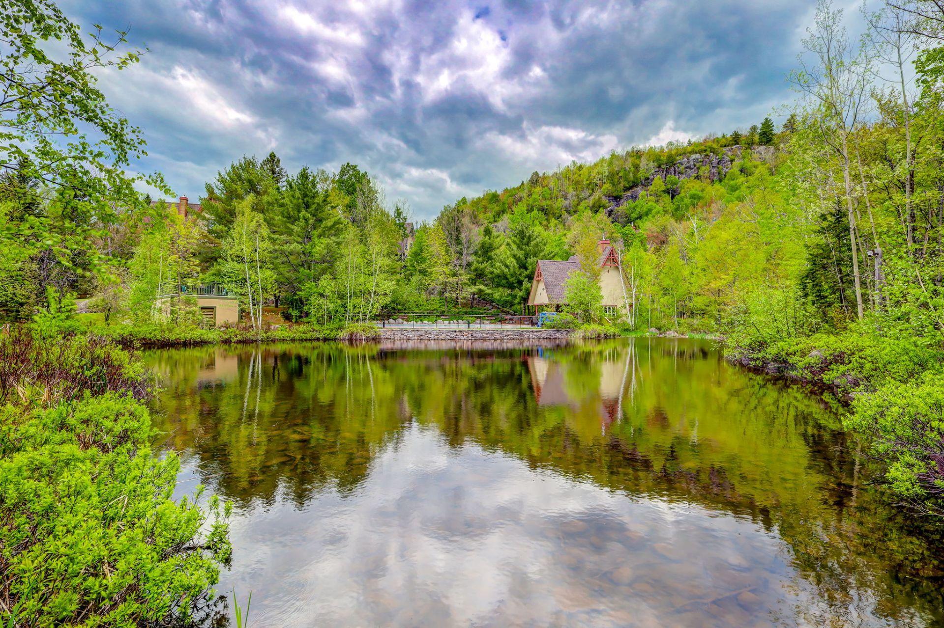 









234


Ch. de la Forêt

, 4,
Mont-Tremblant,




QC
J8E3K3

