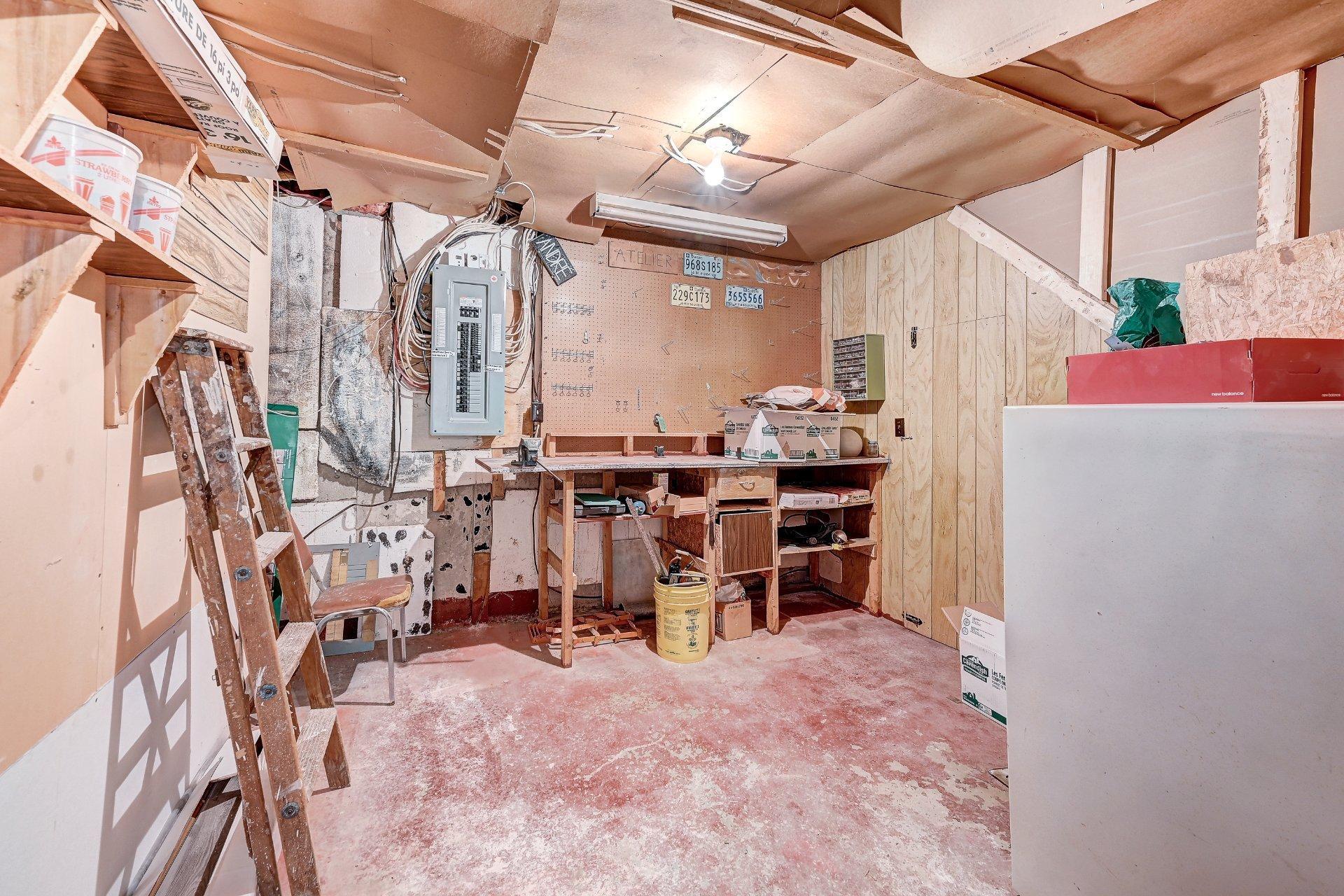 









139


Rue Cusson

,
Delson,




QC
J5B1M5

