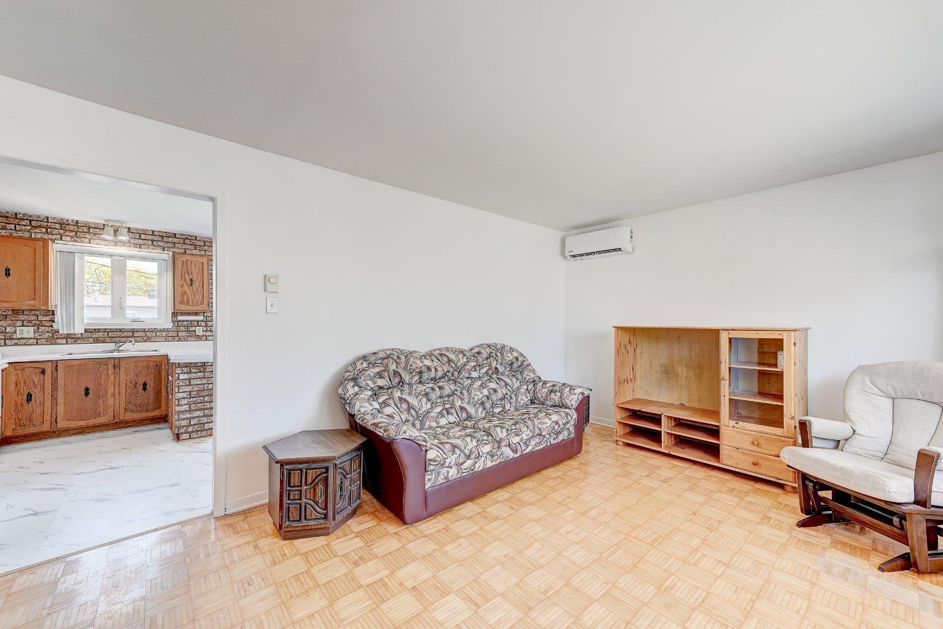 









139


Rue Cusson

,
Delson,




QC
J5B1M5

