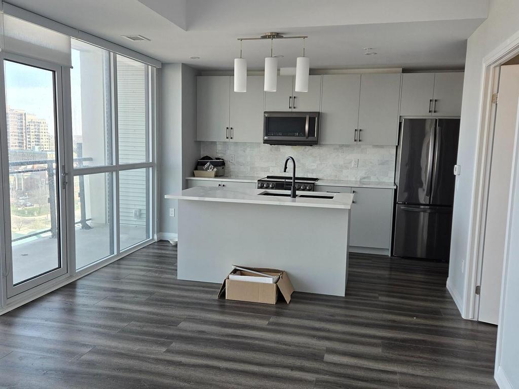 









60


Charles

Street West, 1202,
Kitchener,




ON
N2G 0C9

