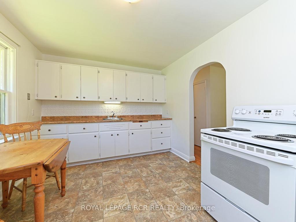 









28


Parsons

Avenue,
Caledon,




ON
L7C 1G1

