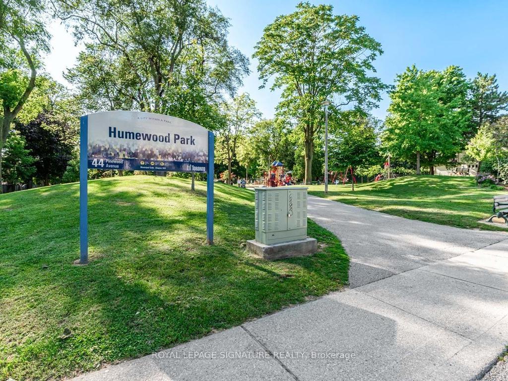 









55


Pinewood

Avenue,
Toronto,




ON
M6C 2V2

